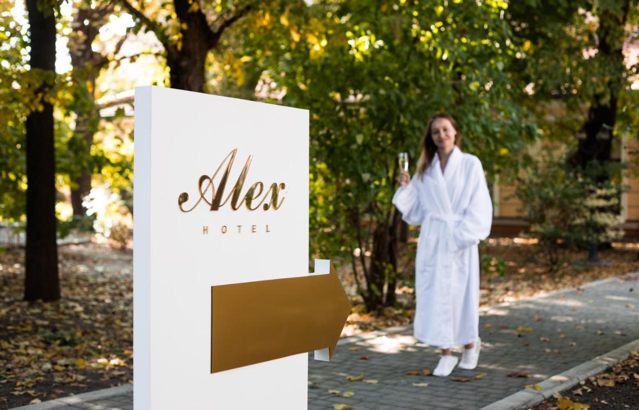 Alex Hotel Odessa Exterior foto